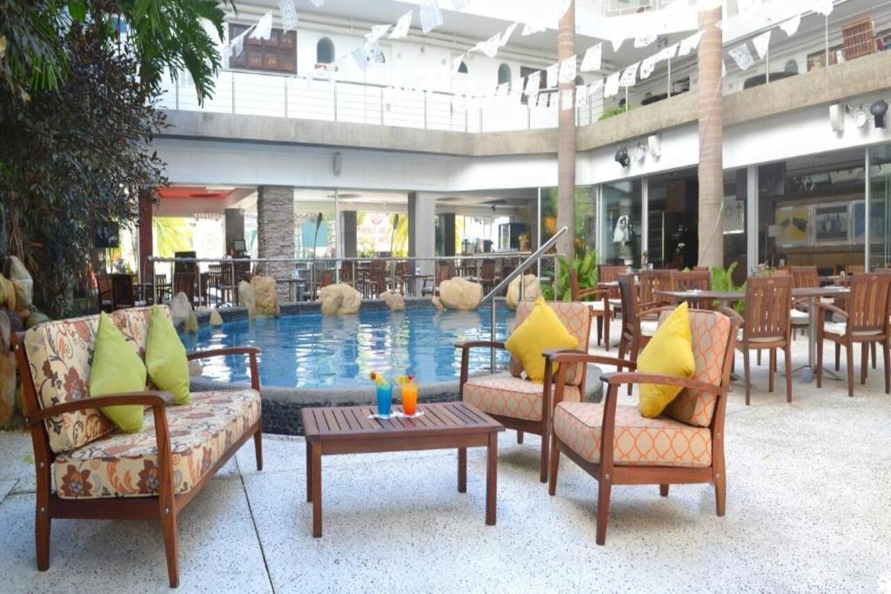 Hotel Rio Malecon Puerto Vallarta Bagian luar foto