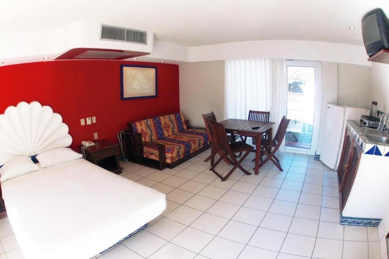 Hotel Rio Malecon Puerto Vallarta Bagian luar foto