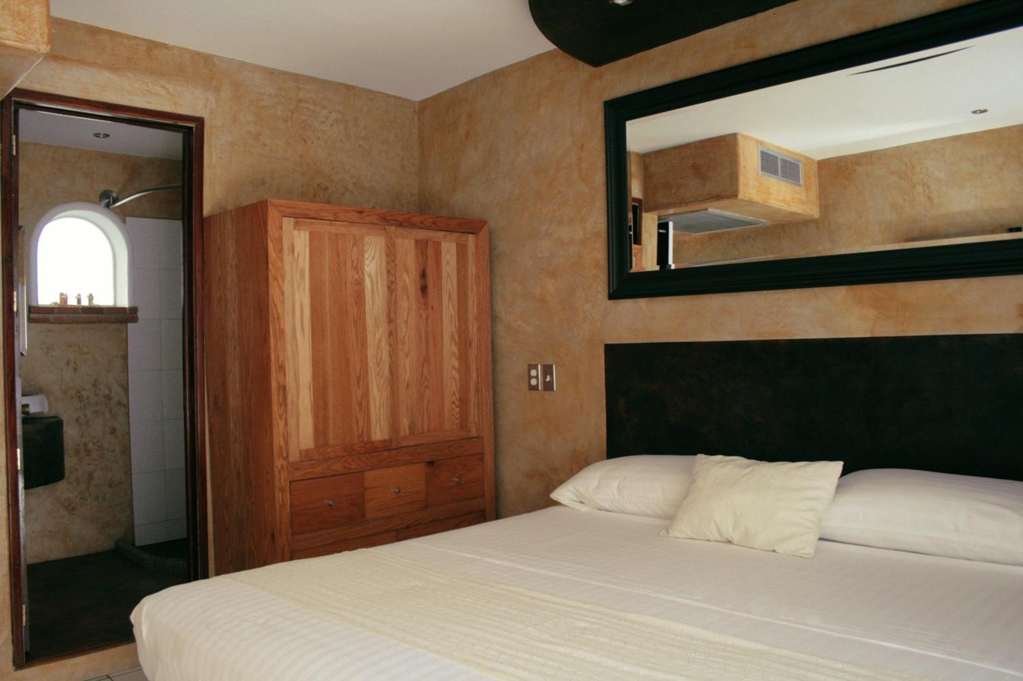 Hotel Rio Malecon Puerto Vallarta Bagian luar foto