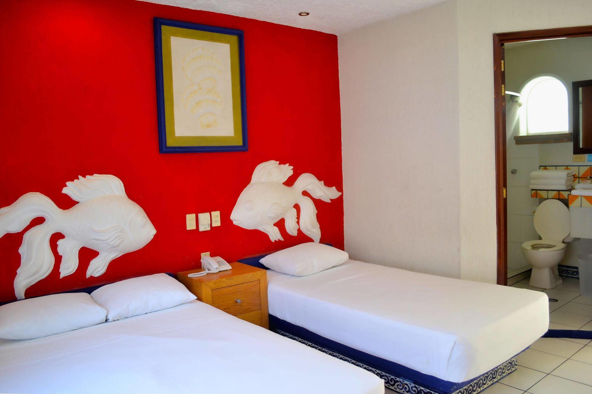 Hotel Rio Malecon Puerto Vallarta Bagian luar foto